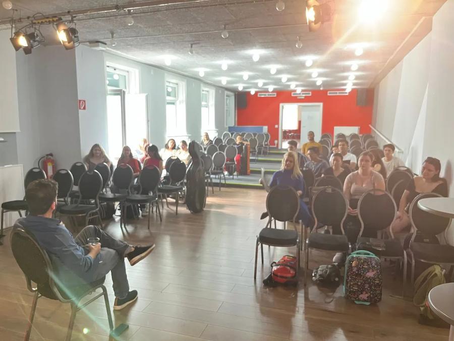 Welcome the 2023 VSMF Orchestra members to Vienna, photo 2 of 3, from the festival's Instagram
