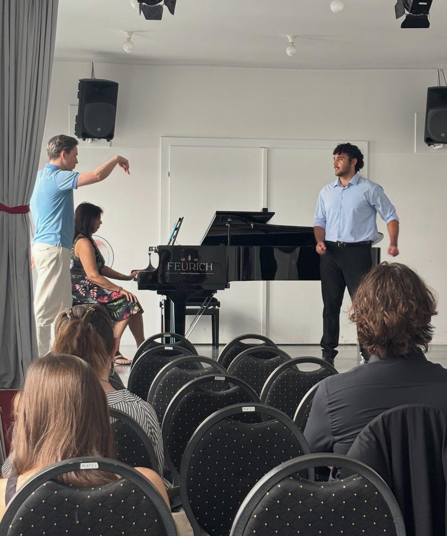 Masterclass with Ray Chenez, photo 2 of 6, from the festival's Instagram
